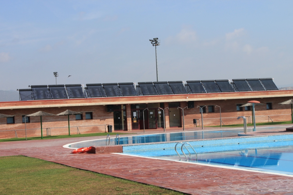 How to Design a Solar Pool & Space Heating System